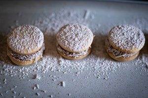 
                  
                    ALFAJOR
                  
                