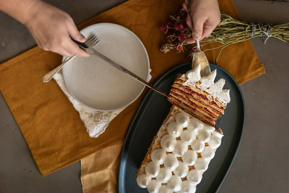 
                  
                    MIL HOJAS, VANILLA CUSTARD AND BERRIES CAKE
                  
                