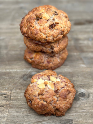 
                  
                    Raspberries and White Chocolate Cookie
                  
                